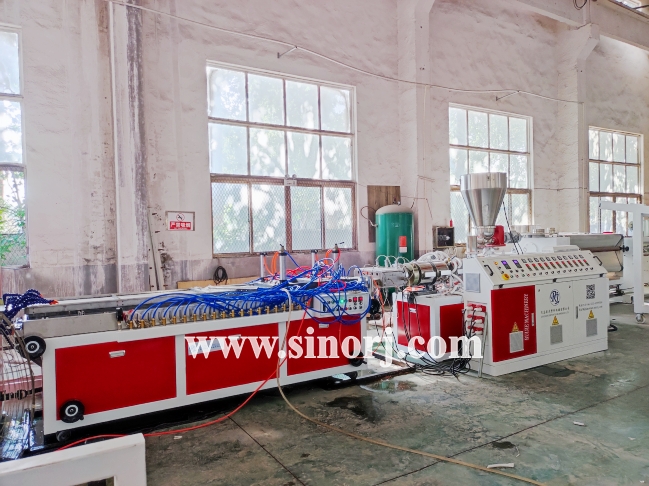 pvc墻板生產線發(fā)貨三天