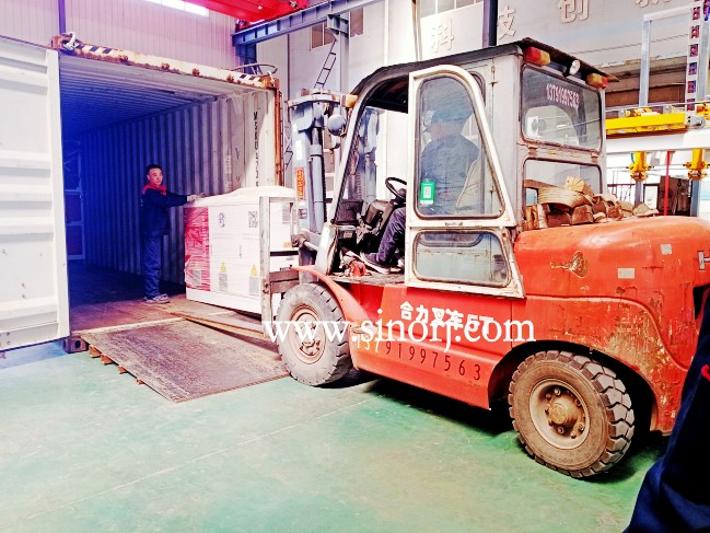 開(kāi)啟貨柜連發(fā)模式，墻板生產(chǎn)線、格柵板生產(chǎn)線、線條生產(chǎn)線發(fā)貨中