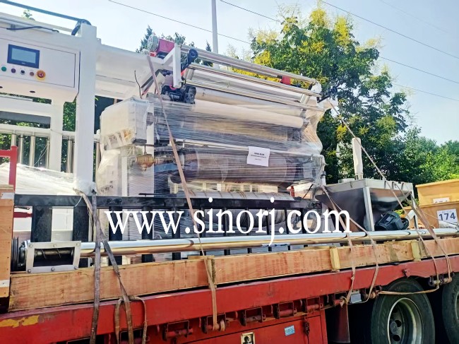 爆品pvc仿大理石板生產(chǎn)線板車(chē)發(fā)往國(guó)外